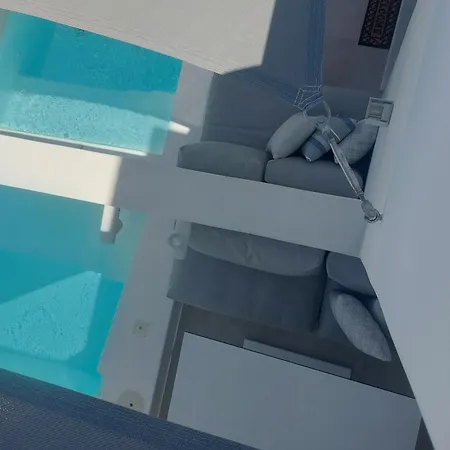 Vivant 1 * Naousa (Paros)